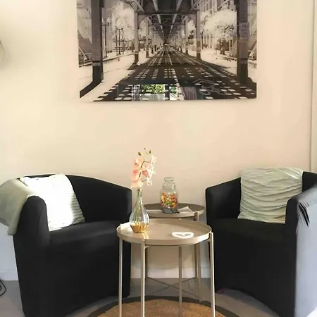Apartman Petite Maison Darwin Bordeaux