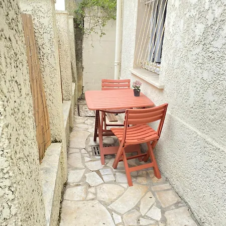 Petite Maison Darwin Apartamento Bordéus